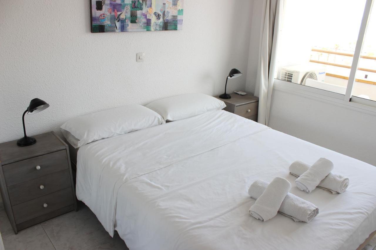 Beautiful Apartment In Front Of Beach, Pool, View Roses Exterior foto