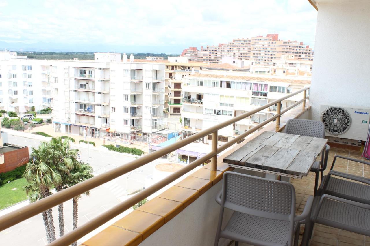 Beautiful Apartment In Front Of Beach, Pool, View Roses Exterior foto