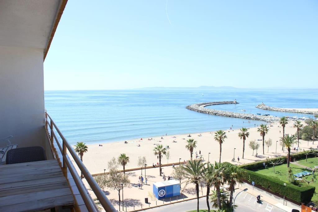 Beautiful Apartment In Front Of Beach, Pool, View Roses Exterior foto